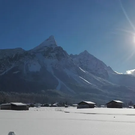 Halali - Dein Kleines An Der Zugspitze 3*