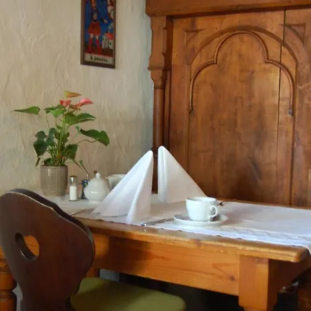 Halali - Dein Kleines An Der Zugspitze