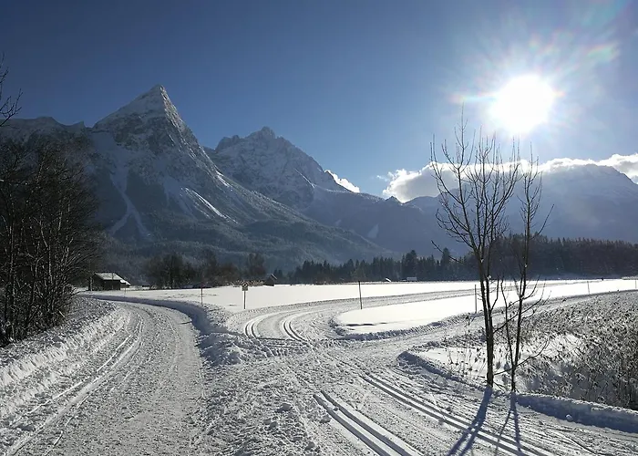 Halali - Dein Kleines An Der Zugspitze Hotel