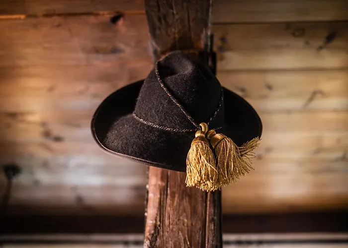 Hotel Halali - Dein Kleines An Der Zugspitze Ehrwald