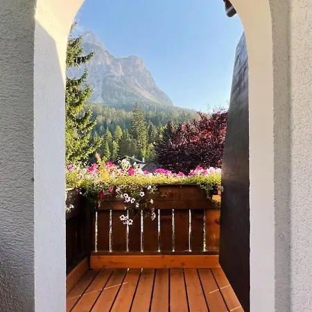 Halali - Dein Kleines An Der Zugspitze Ehrwald