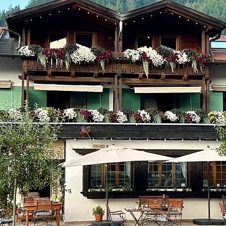Halali - Dein Kleines An Der Zugspitze 3*